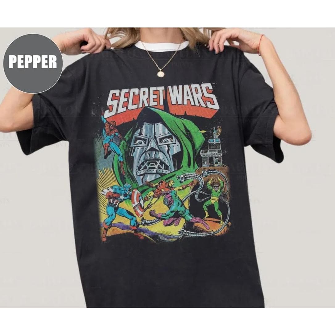 Vintage Secret Wars, Doctor Doom & Doomsday Comics Shirt – image 2, Secret Wars Tee, Secret Wars Merch, Secret Wars Shirt, Secret Wars Sweatshirt, Secret Wars Hoodie, Secret Wars Clothes