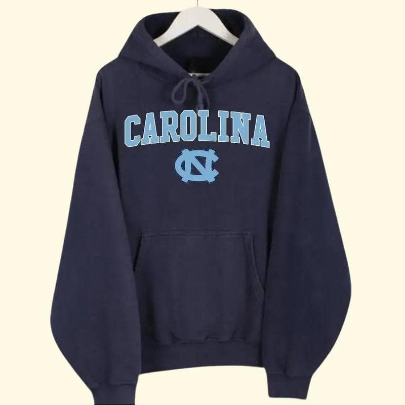 Sudadera Vintage UNC Tar Heels Retro Fútbol Americano para Fans – image 1, North Carolina Tar Heels Tee, tar heels shirt, nc tar heels shirt, tar heels sweatshirt, tar heels hoodie