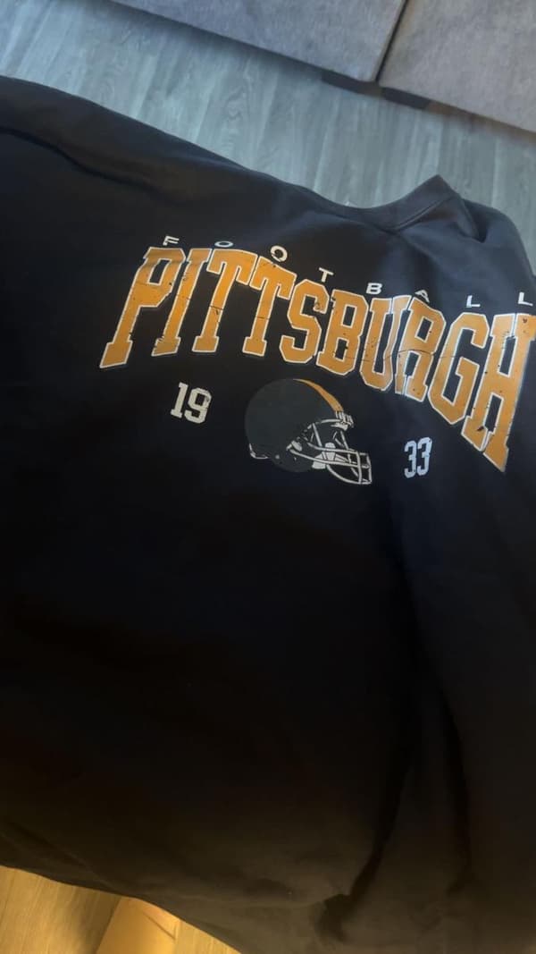 Areal Carter added a photo of their purchase