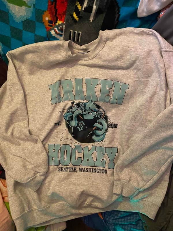 Zenon Feicht added a photo of their purchase